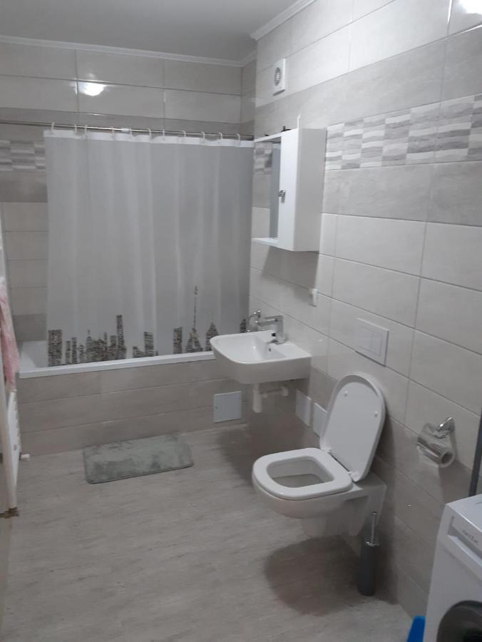 Flor Apartaments Târgu-Mureş Zewnętrze zdjęcie