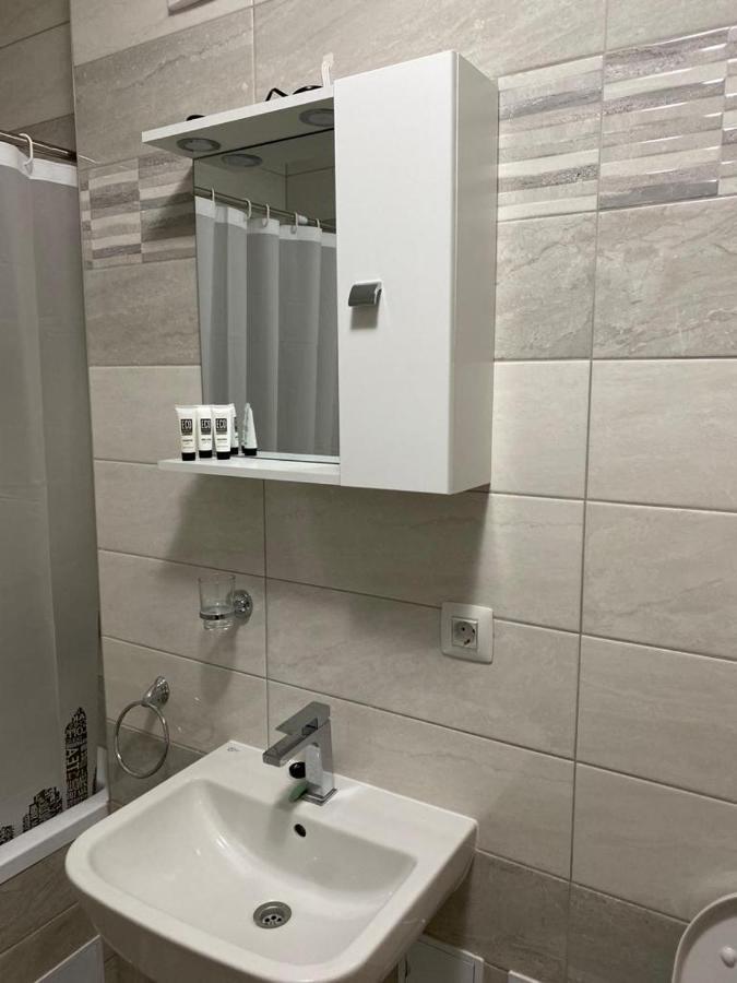 Flor Apartaments Târgu-Mureş Zewnętrze zdjęcie
